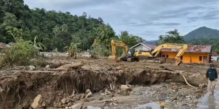 Bencana di Sumatera yang merenggut ribuan korban jiwa.